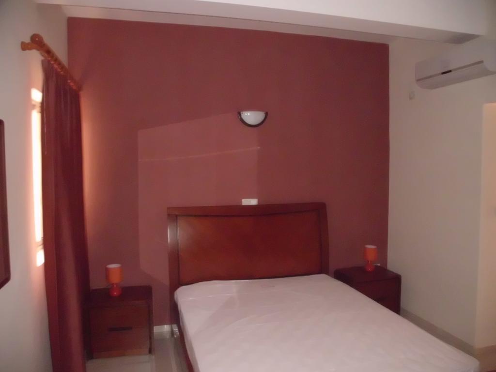 Restaurante Residencial Nova Cidade Porto Novo  Bagian luar foto